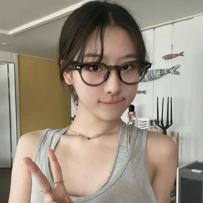 碧海娇娃2海报