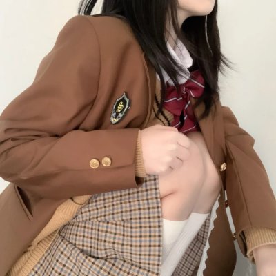 精灵高中:穿越惊幻蜕变海报
